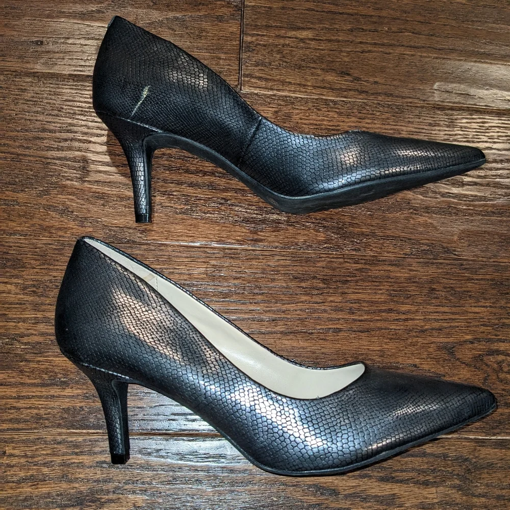 Alfani Step n Flex Pump Heels with Metallic Snake Skin Print